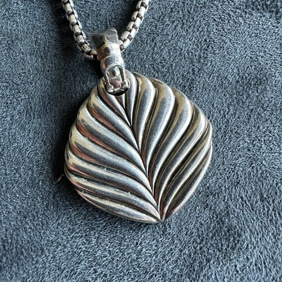 David Yurman Chevron Pendant & Skull Key Pendant w/ Pavé Black Diamonds Necklace - Picture 10 of 16